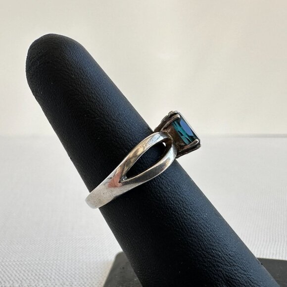 London Blue Topaz Ring, Sterling Silver Split Shank 925 CV Marked Band, Oval 8mm - Picture 4 of 16